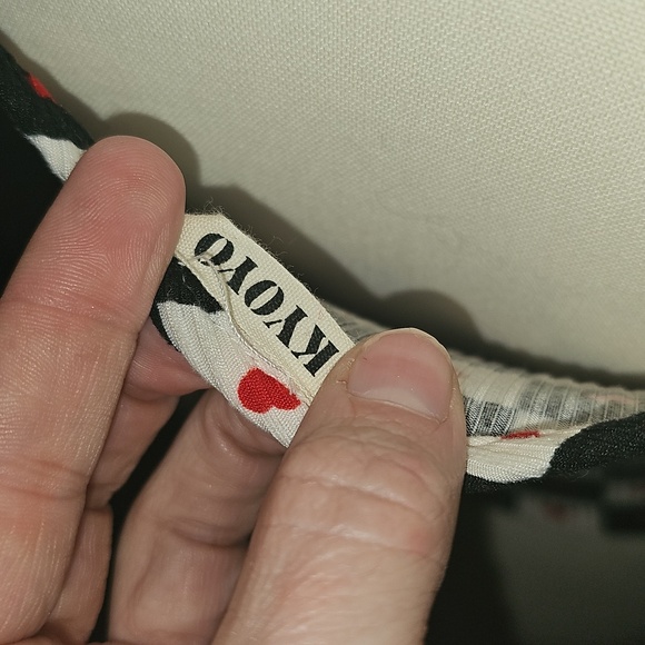 KUOYO Checkered Crop Top with Heart Pattern! Womens!! Sz Small - Picture 6 of 7